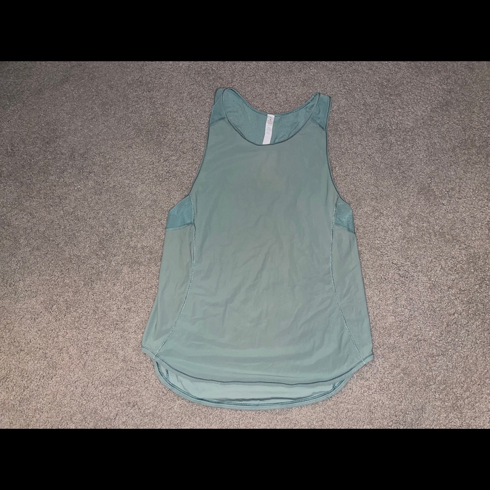 Lululemon sculpt tank